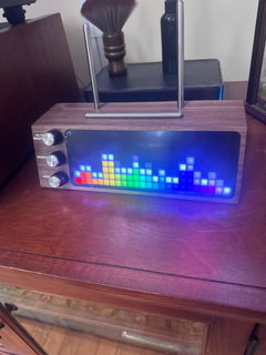 Customer photo of PETRU SYNC in Natural Walnut Wood / Black-Silver, shared by Anonymous