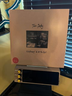 Customer photo 2 of 2 of PETRU SYNC in Natural Walnut Wood / Black-Gold, shared by Donny G.