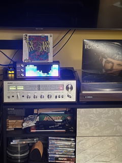 Customer photo of PETRU SYNC in Natural Walnut Wood / Black-Silver, shared by Mihai