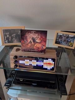 Customer photo of PETRU SYNC in Natural Walnut Wood / All-Black, shared by Markus B.