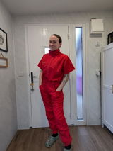Laura Jewell review photo