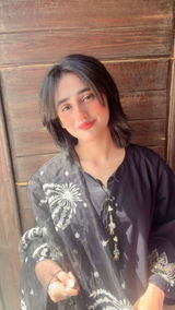 Anusha shad review photo
