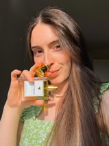 Anne-Marie review photo