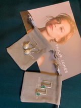 J. review photo