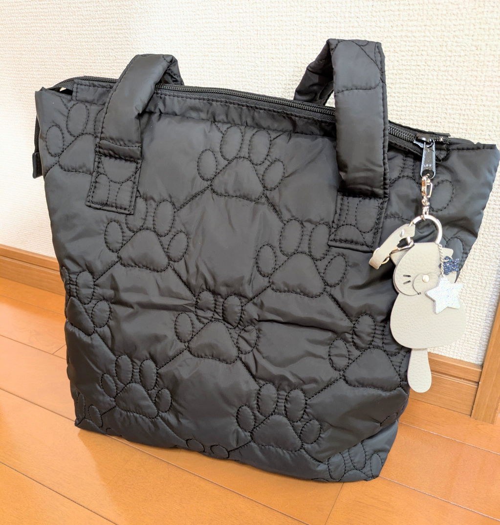 【再販：9/24(木)22:00〜25(金）21:59】【数量限定・受注生産】PAWキルティングトートバッグ  /  ブラック