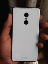 Hassan Raza J. review photo