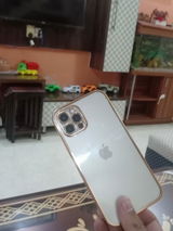 Usman Ismail review photo