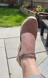 Jayne Davies review photo