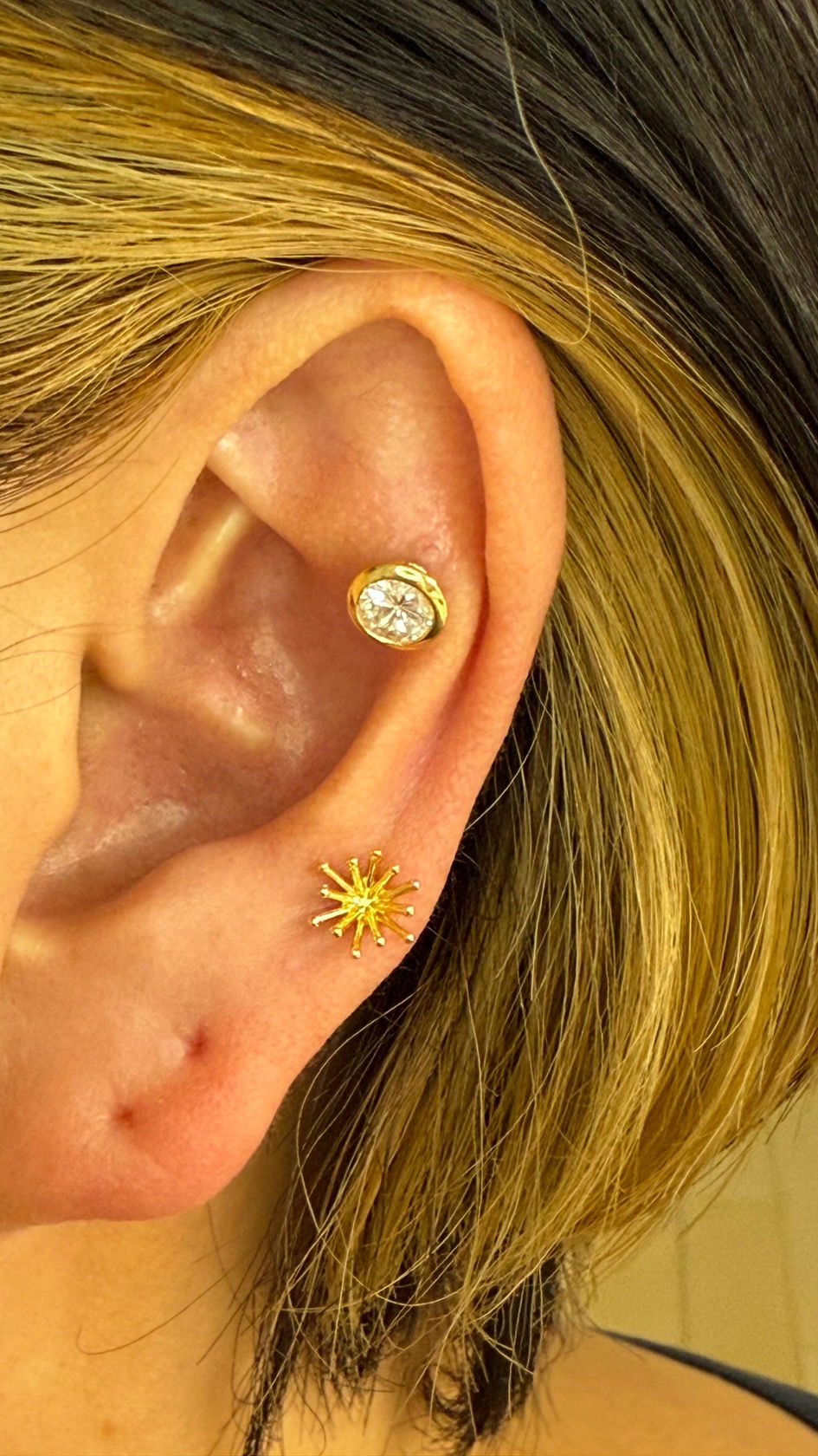 はなこ　ピアスのみ 花火のボディピアス │K18yg ファイヤーワーク 軟骨ピアス – PICOLLET