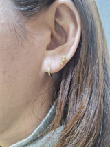 R. review photo