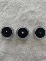M. review photo