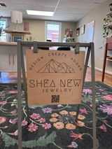 Shea Newton review photo