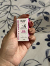 Aline Lima review photo