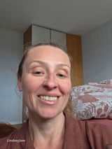 Lindsey review photo