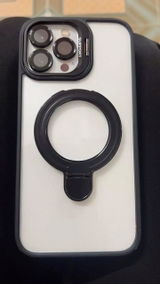 Leo review photo