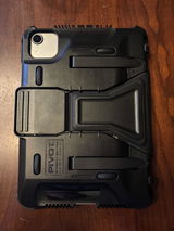 robert t.s. review photo