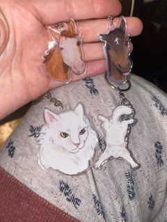 Photo from Pa'lí Piper's review of Custom Die-Cut Acrylic Keychain, Pet Portrait, Photo, Logo