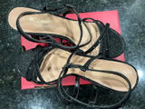 MD review photo