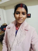Richa Bhardwaj review photo