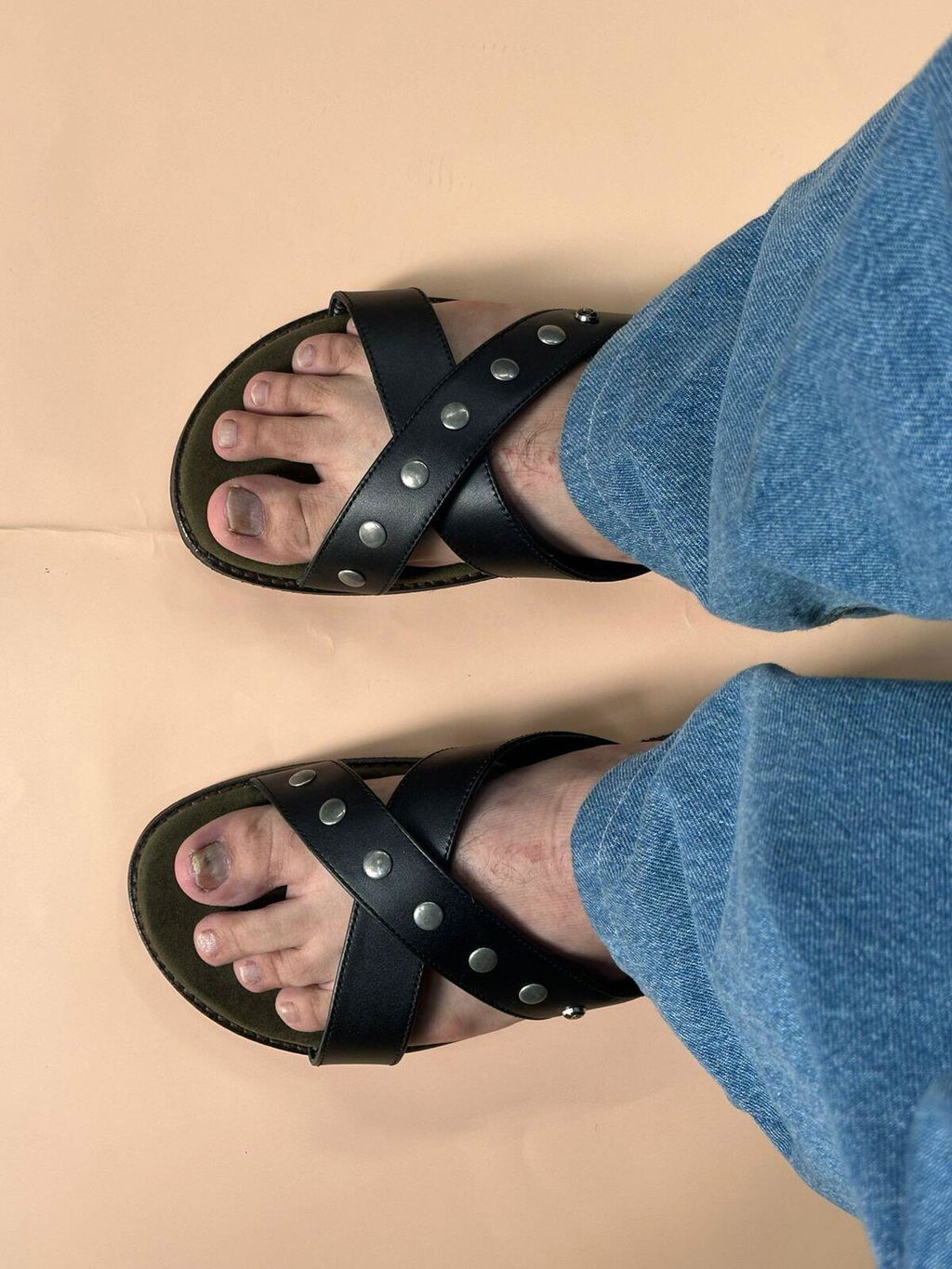 Cael Black Slides Men