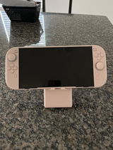 Alexis review photo