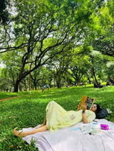N. review photo