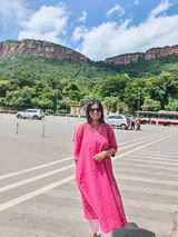 Sandhya review photo