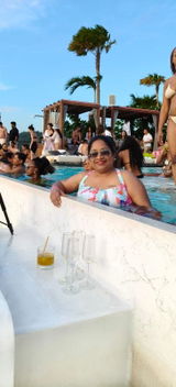 Neetu Kadam review photo