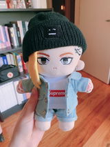 E. review photo