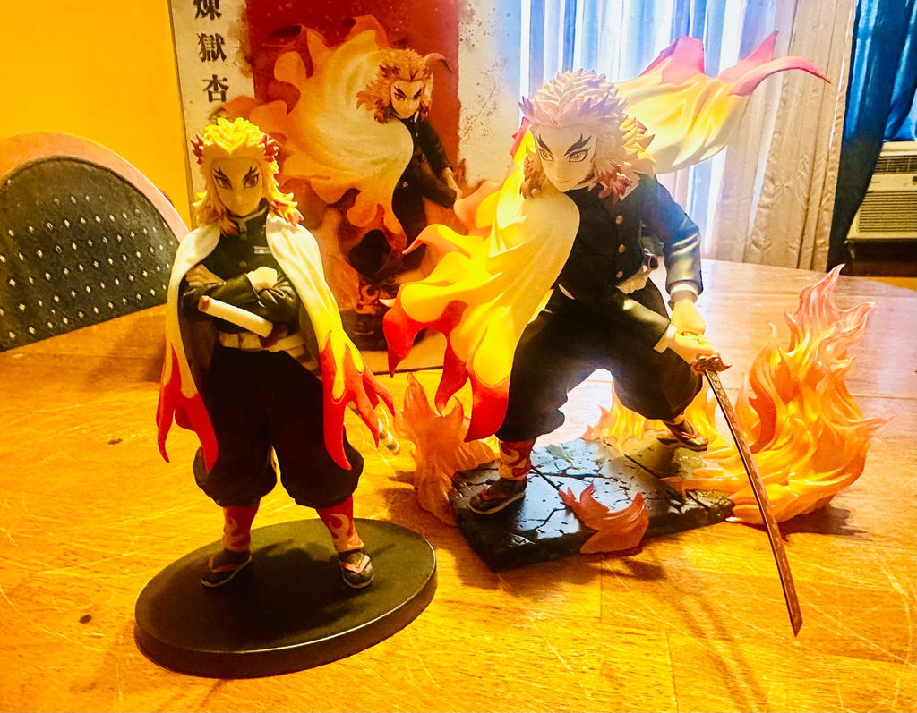 Demon Slayer - Flame Breathing Kyojuro Rengoku Figure (1:8 Scale) - Kotobukiya - ArtFX J Series