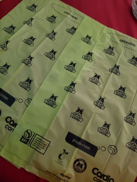 Estephanie’s photo of Pogi’s compostable bags with the open-here markings visible