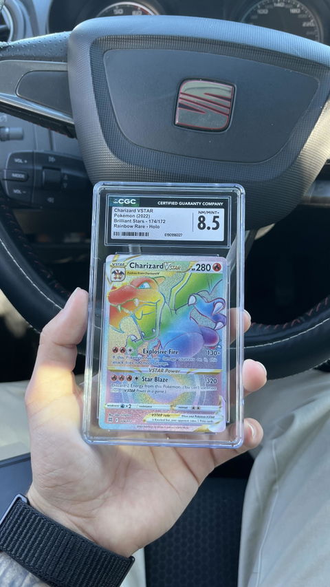 Charipack - Carta Gradeada Charizard