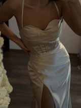 Ellisia Dobson review photo