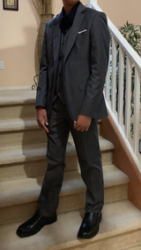 Derrick review photo
