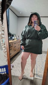 MaeCee review photo