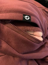 Ari review photo