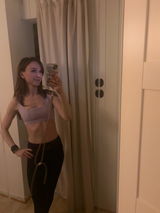 Chiara review photo