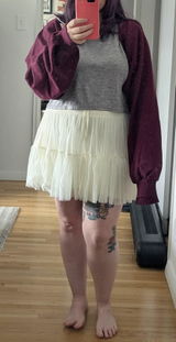 Dee review photo