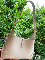Alba J. review photo