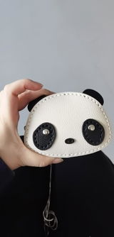 L review photo