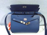 Van L. review photo