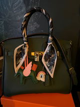Debbie review photo