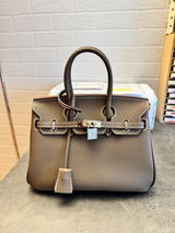 Jutta review photo