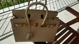 Vasilena G. review photo