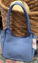 Suzanne review photo