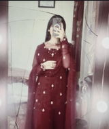 Nayab review photo