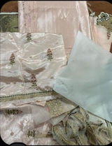 Aliza review photo