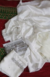 Nabila review photo
