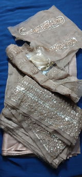 Nazia review photo