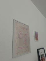Kundenfoto zu Schlafzimmer Poster "Less Drama More Pyjama" in Rosa